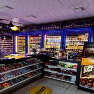 MARKET